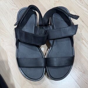 Everlane Black Women's Sandals